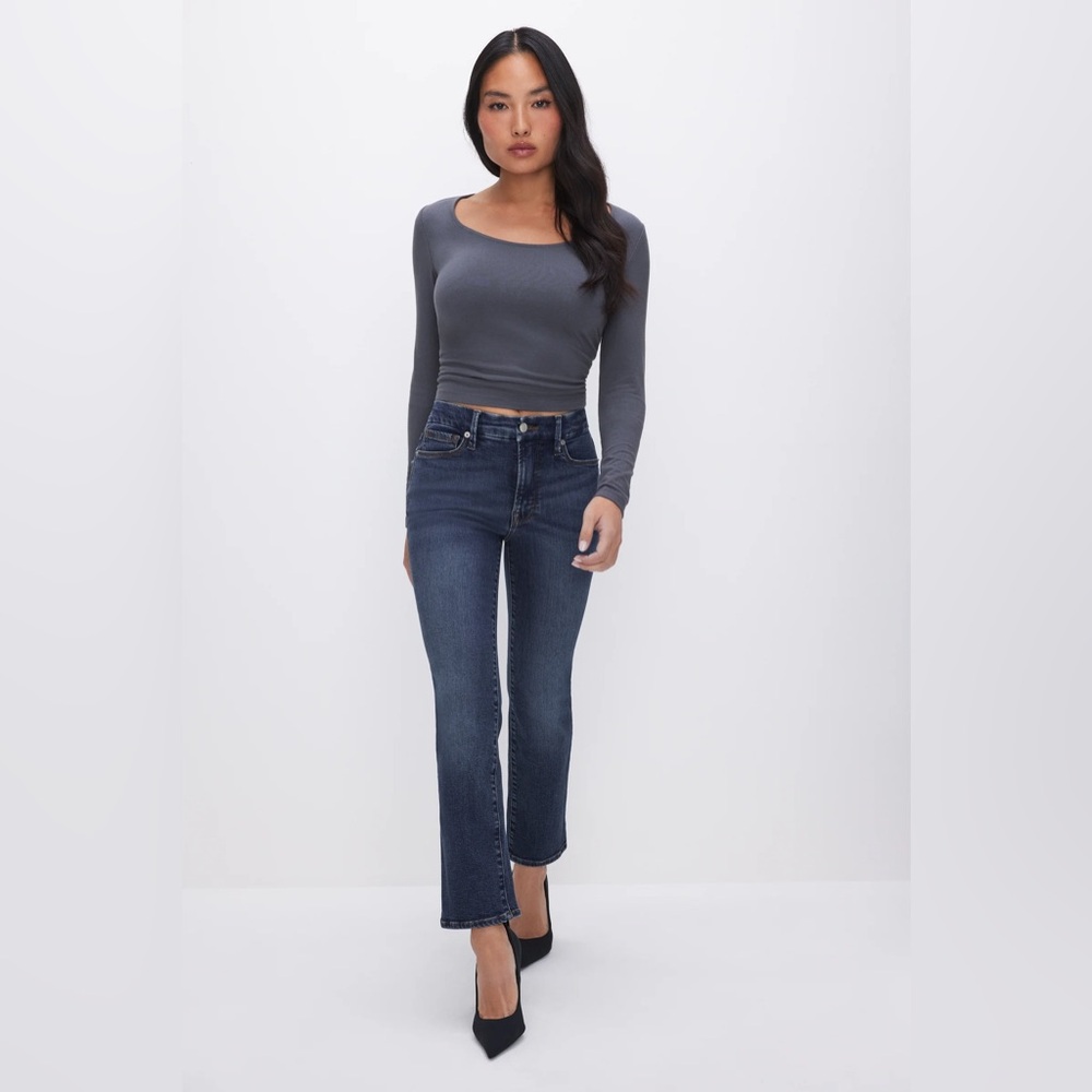 Good American Petite Straight Jeans in Blue 007 Denim